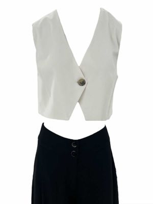 Vest with button white SS24.W03.02.01 CKONTOVA