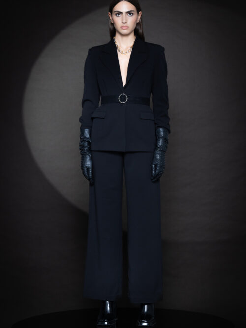 Norah black blazer FOREVER YOUNG