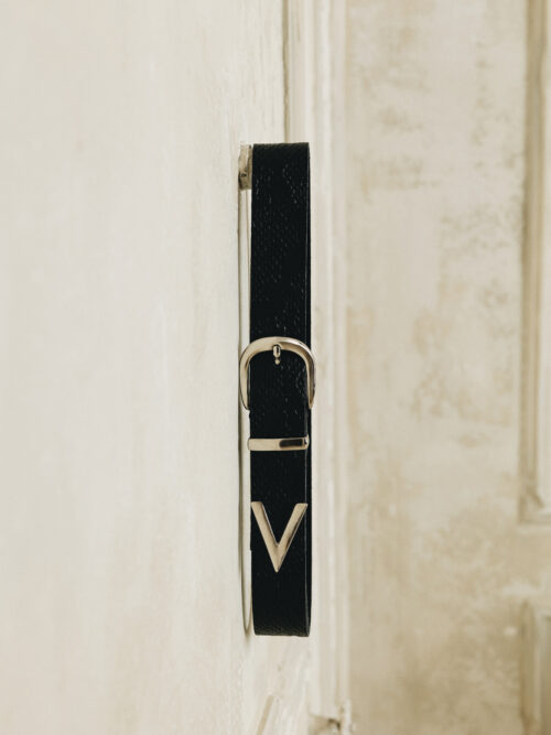 Guiding light black gold belt INDIVIDUAL ART LEATHER